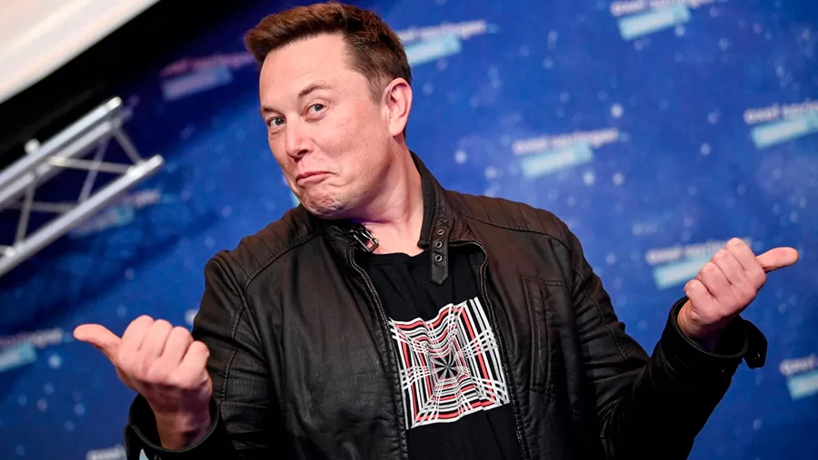 Elon Musk confiesa haber hecho trampa en Path of Exile 2 y Diablo IV