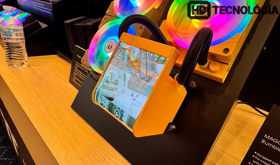 Thermaltake sorprende con un interesante CPU Cooler que incorpora una pantalla curva