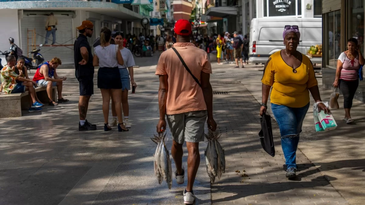 Cuba reporta el arribo de 104 migrantes desde EEUU, el primer anuncio oficial de repatriaciones desde regreso de Trump