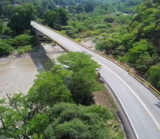 El S.O.S que lanza la Sociedad Santandereana de Ingenieros para la intervención urgente en el puente El Pescadero por socavones y riesgo de colapso