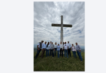 ¿Qué llegó de Tierra Santa para motivar más turismo al centro del Valle? El objeto será incorporado al Santuario de la Cruz del Picacho de Tuluá