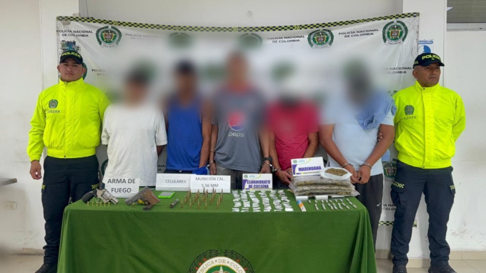 69c6c60570407.r_d.610-296-0