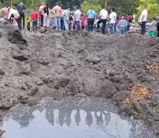 Movilidad en vía Panamericana: el impacto que dejó último bloqueo y en qué va arreglo del cráter de más de 20 metros de diámetro por ataque terrorista
