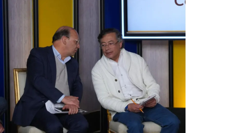 69cc4c0c2cb8f.r_d.714-592-0