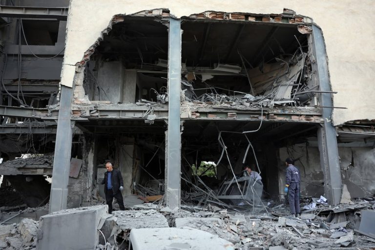 BSI4ARGU3RO77KX3Q5TNVWOZAM