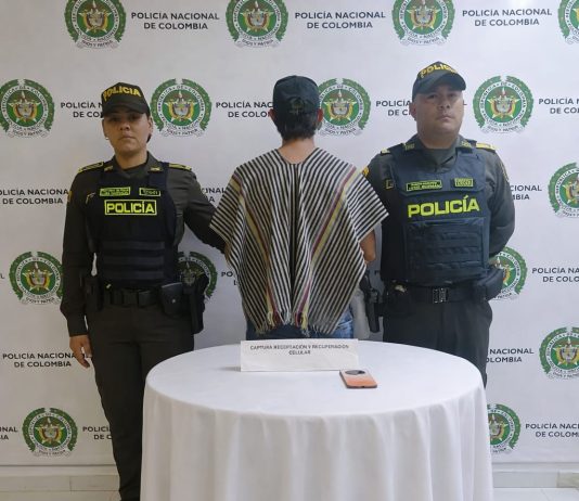 Capturado hombre que portaba celular reportado como hurtado