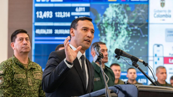 69ac79f5bd7a7.r_d.654-369-0