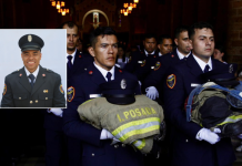 Así fue el emotivo homenaje que le rindió el Cuerpo de Bomberos de Medellín a Iván Darío Posada tras su muerte combatiendo un incendio en La Toscana