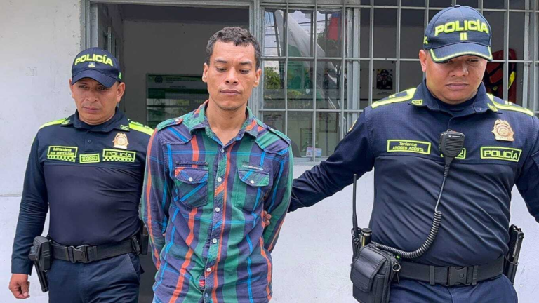 69d2dff67b78d.r_d.845-269-0