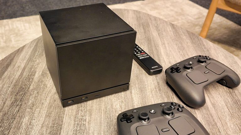 Valve-confirma-el-lanzamiento-del-Steam-Controller-y-da-detalles-del-retraso-de-la-Steam-Machine