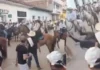 Muerte de un caballo en cabalgata de Villanueva genera alarma por posible maltrato animal