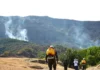 Colombia en alerta: soldados y bomberos combaten múltiples focos de incendios forestales en Tolima y Medellín